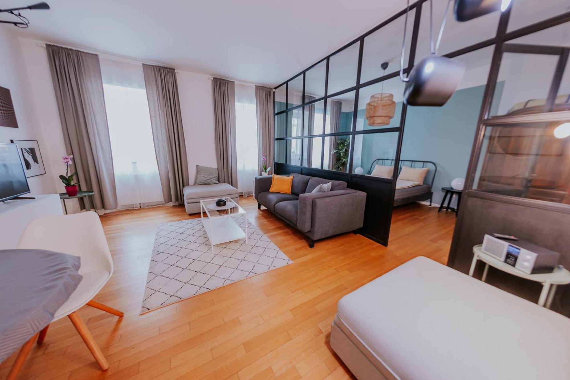 Endless Chanson Zagreb Ngoại thất bức ảnh